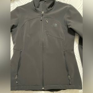 Northface black wind wall jacket size medium women’s